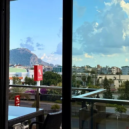 Апартаменти Sa Apartments! 1bd Flat 450m To Cleopatra